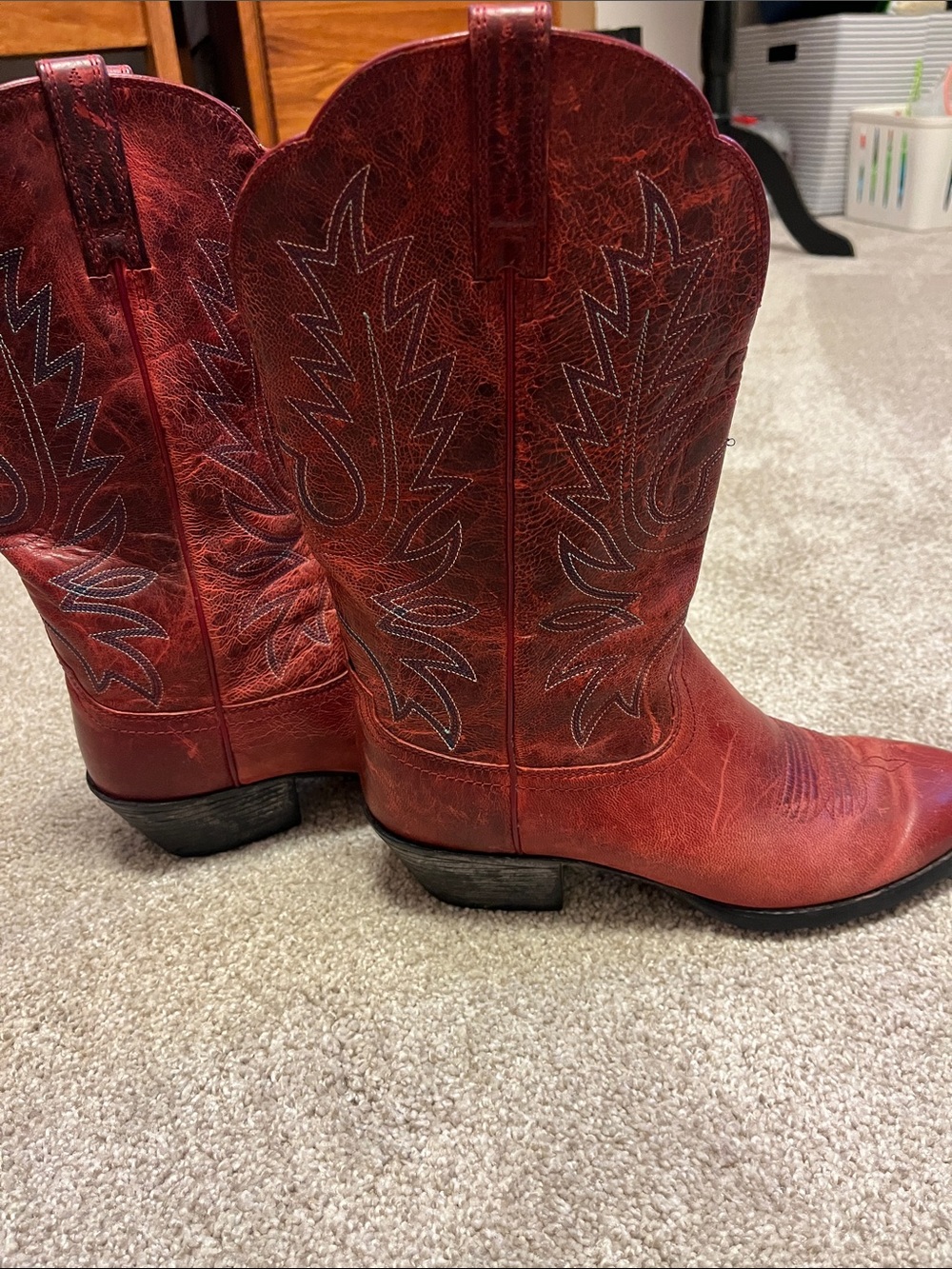 Women’s Ariat Red Leather Western Cowboy Boots - Picture 4 of 7